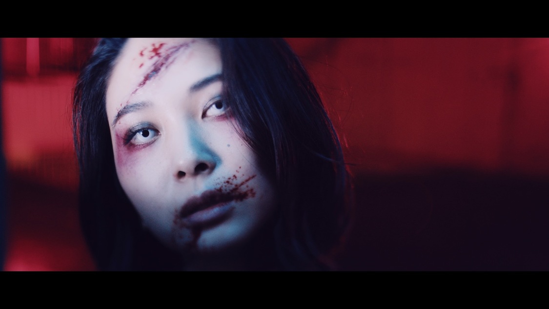 「柏木由紀なりのGO TO THE BEDS -TRUE SONG-」MVより