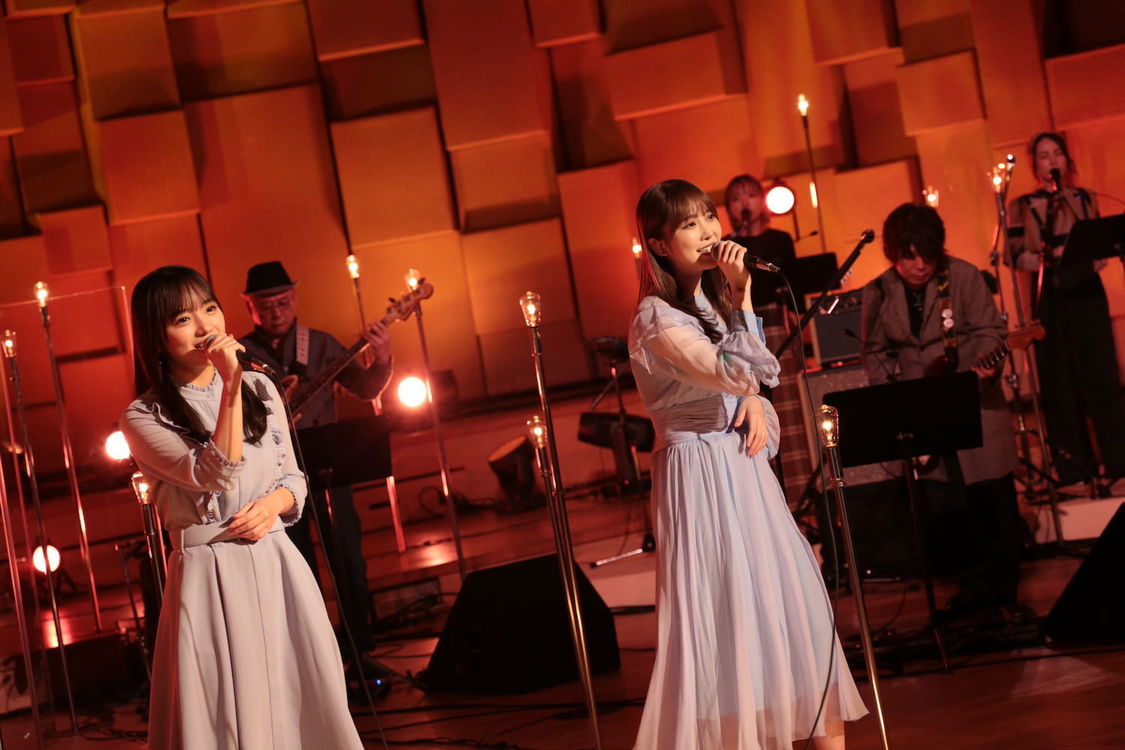 加藤史帆・齊藤京子（日向坂46）