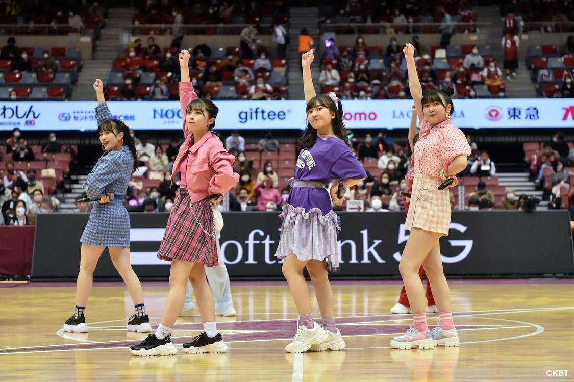 BEYOOOOONDS＜B.LEAGUE 2021-22 SEASON 第7節　川崎ブレイブサンダース VS 新潟アルビレックスBB戦＞ハーフタイムショー（2021年11月10日／川崎市とどろきアリーナ）