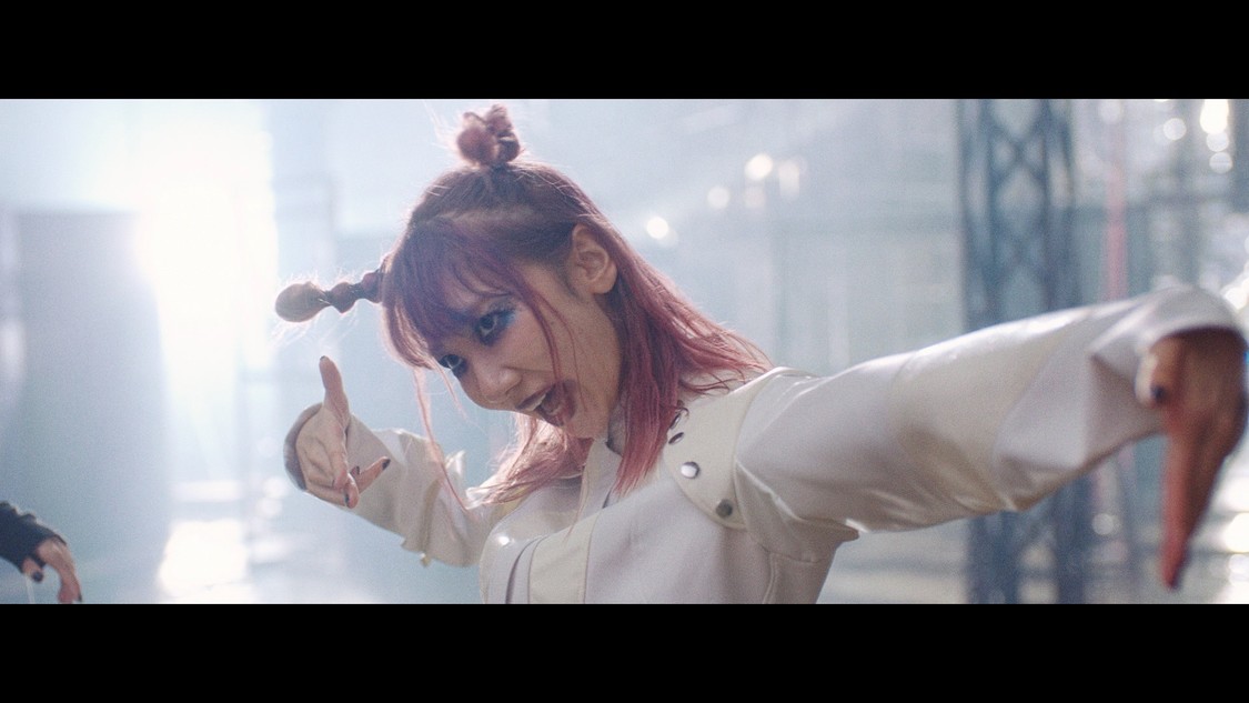 「柏木由紀なりのASP -AGAiNST THE WORLD-」MVより