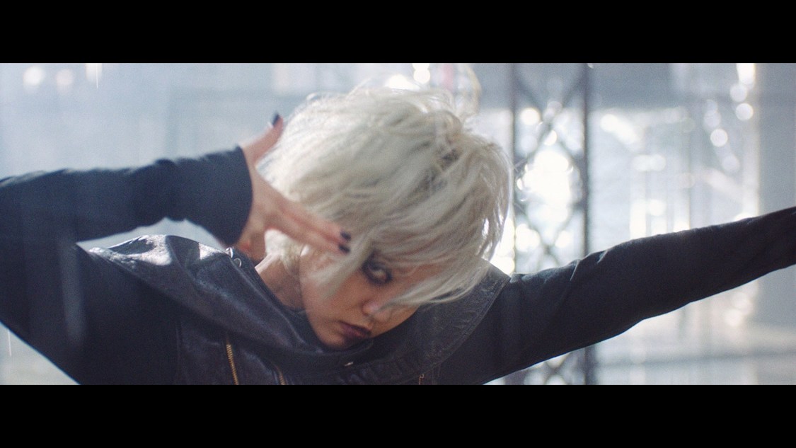 「柏木由紀なりのASP -AGAiNST THE WORLD-」MVより