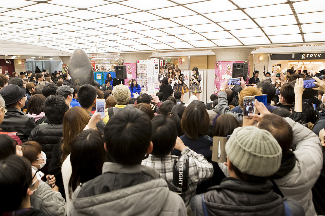 渋谷凪咲、白間美瑠、川上礼奈、安田桃寧｜＜難波正座祭り＞なんばウォークくじらの広場（2019年3月3日）