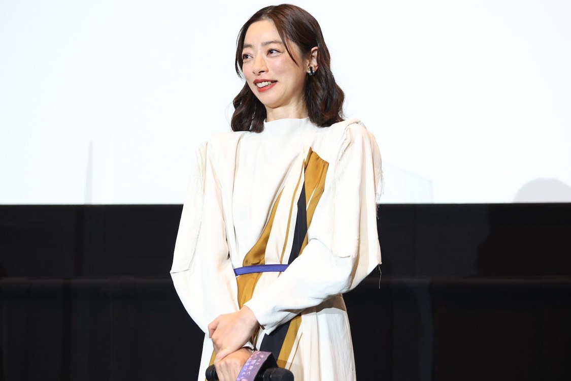 ＜映画『ずっと独身でいるつもり？』公開記念舞台挨拶＞新宿バルト9（2021年11月20日）