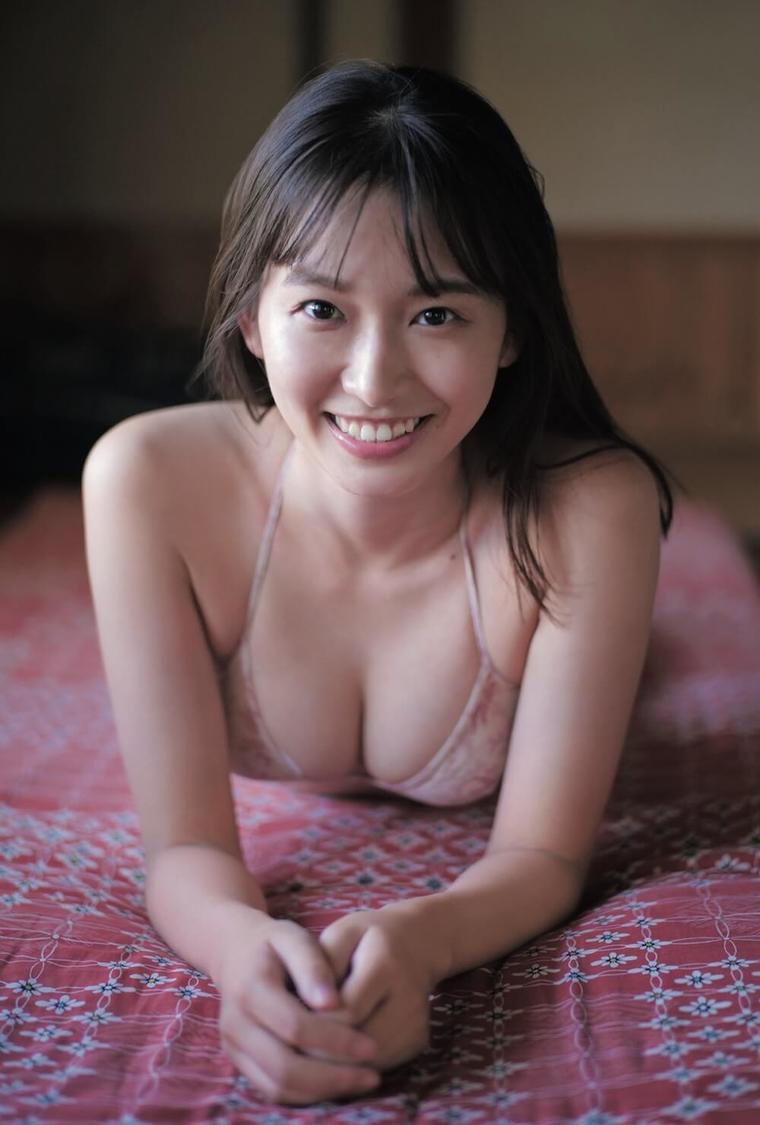 『blt graph.vol.73』セブンネットショッピング購入特典ポストカード【志田音々】