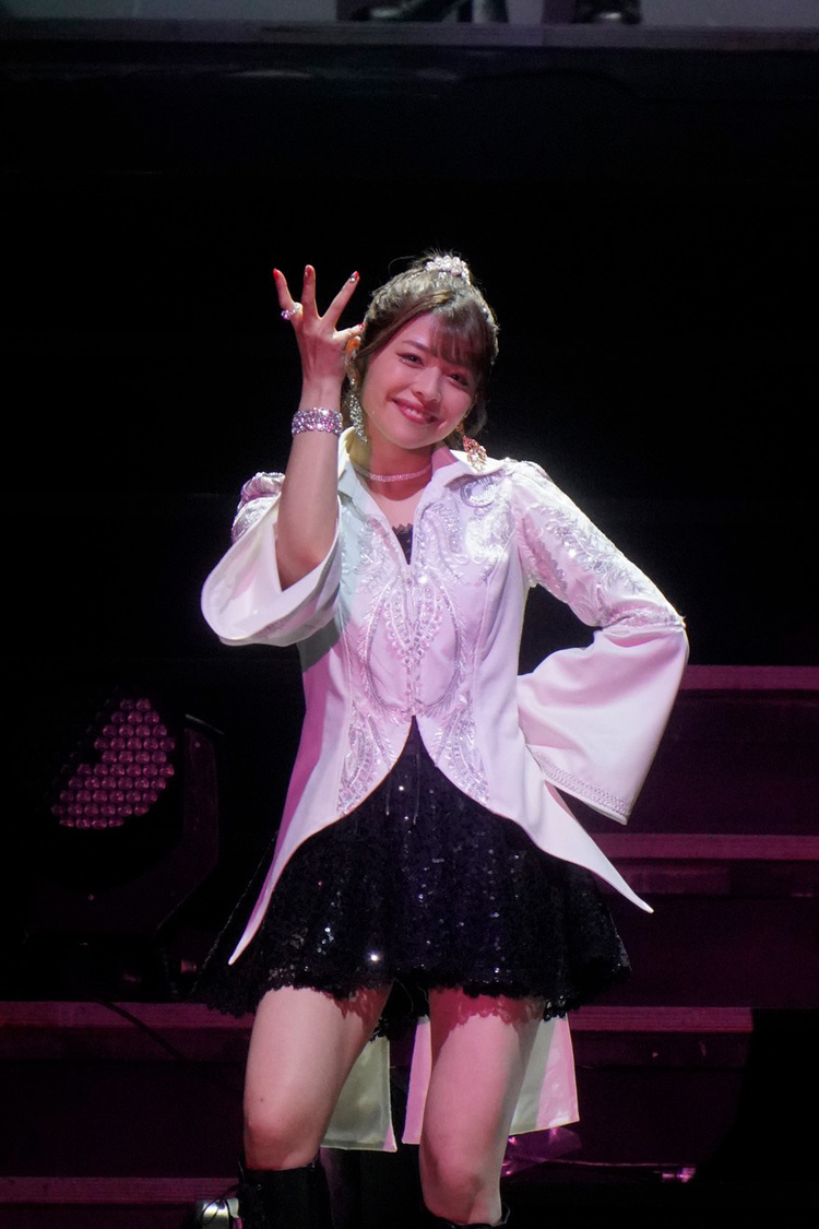 ＜Juice=Juice Concert 2021 ～FAMILIA～ 金澤朋子ファイナル＞ 2021年11月24日(水)横浜アリーナ