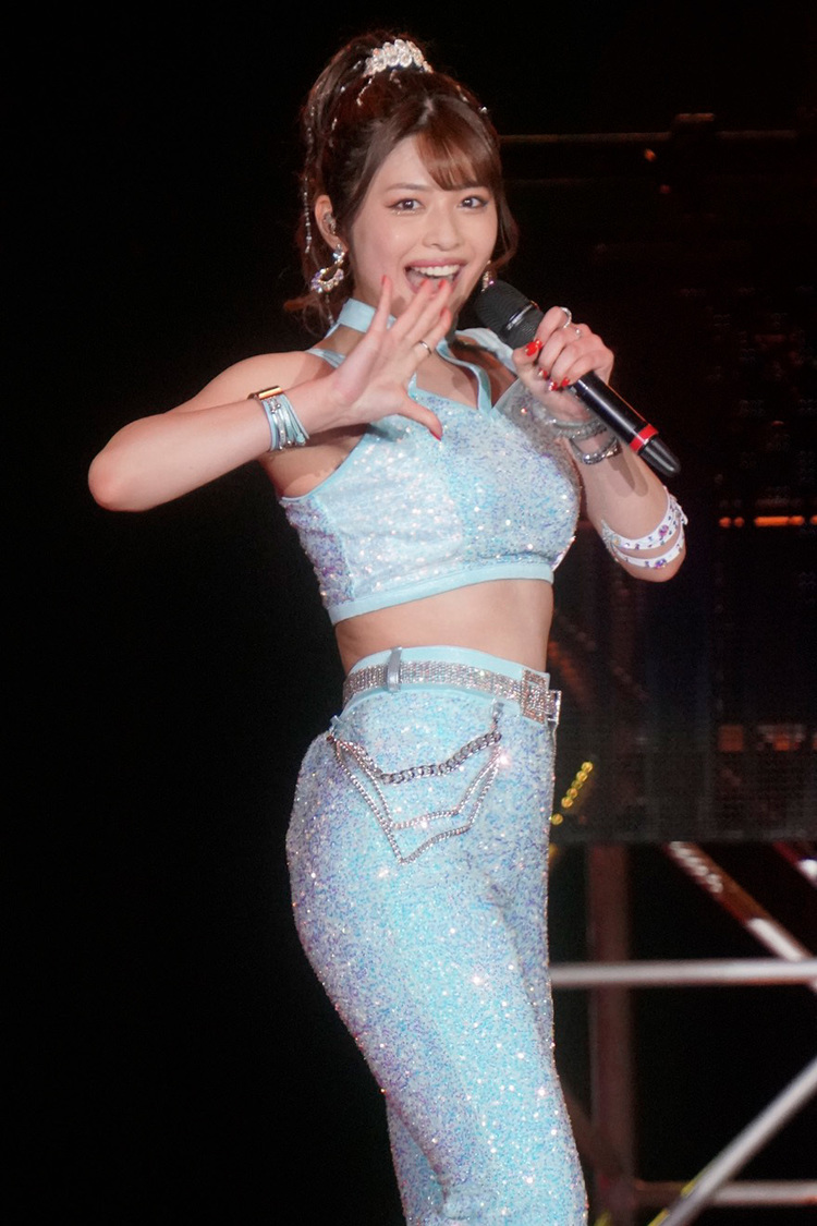 ＜Juice=Juice Concert 2021 ～FAMILIA～ 金澤朋子ファイナル＞ 2021年11月24日(水)横浜アリーナ