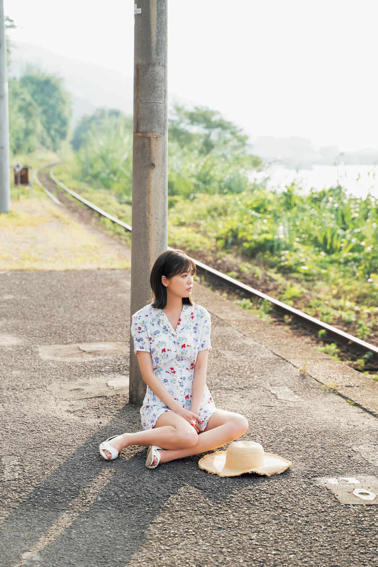 工藤美桜（©HIROKAZU／週刊ヤングジャンプ）