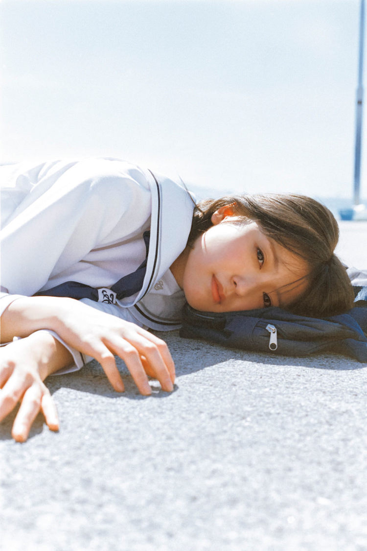 工藤美桜（©HIROKAZU／週刊ヤングジャンプ）