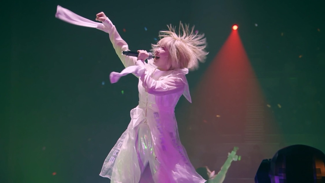 EMPiRE「RiGHT NOW」＜EMPiRE’S SUPER ULTRA SPECTACULAR SHOW＞ライブ映像より