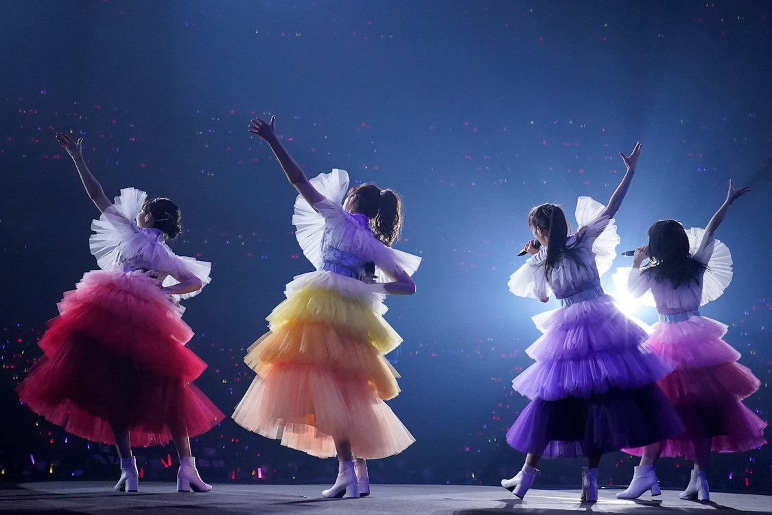 ももいろクローバーZ＜ももいろクリスマス2021 ～さいたまスーパーアリーナ大会～＞さいたまスーパーアリーナ（2021年12月8日／撮影：増田慶）