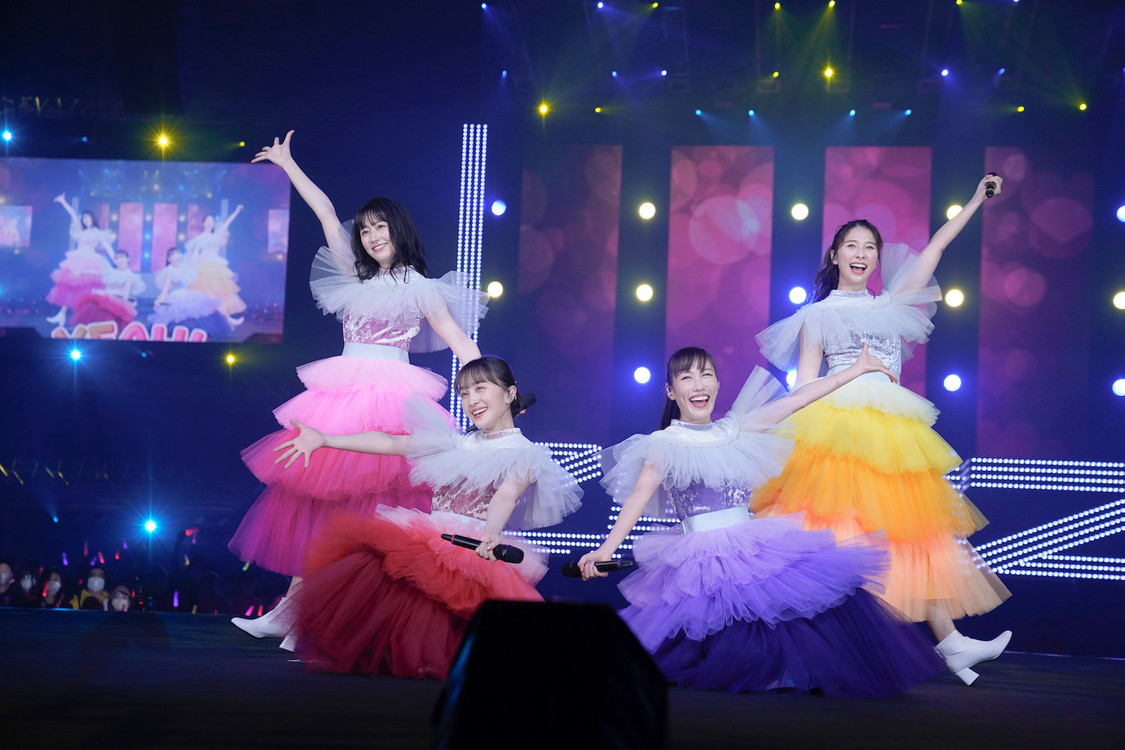 ももいろクローバーZ＜ももいろクリスマス2021 ～さいたまスーパーアリーナ大会～＞さいたまスーパーアリーナ（2021年12月8日／撮影：上飯坂一）