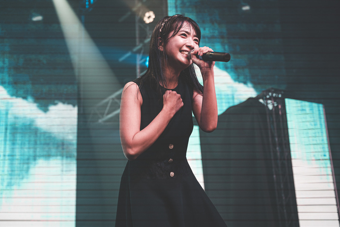 #2i2＜1周年記念ワンマンライブvector #2i2ver.1＞白金高輪SELENE b2（2021年12月11日）／撮影：かやの ようへい 