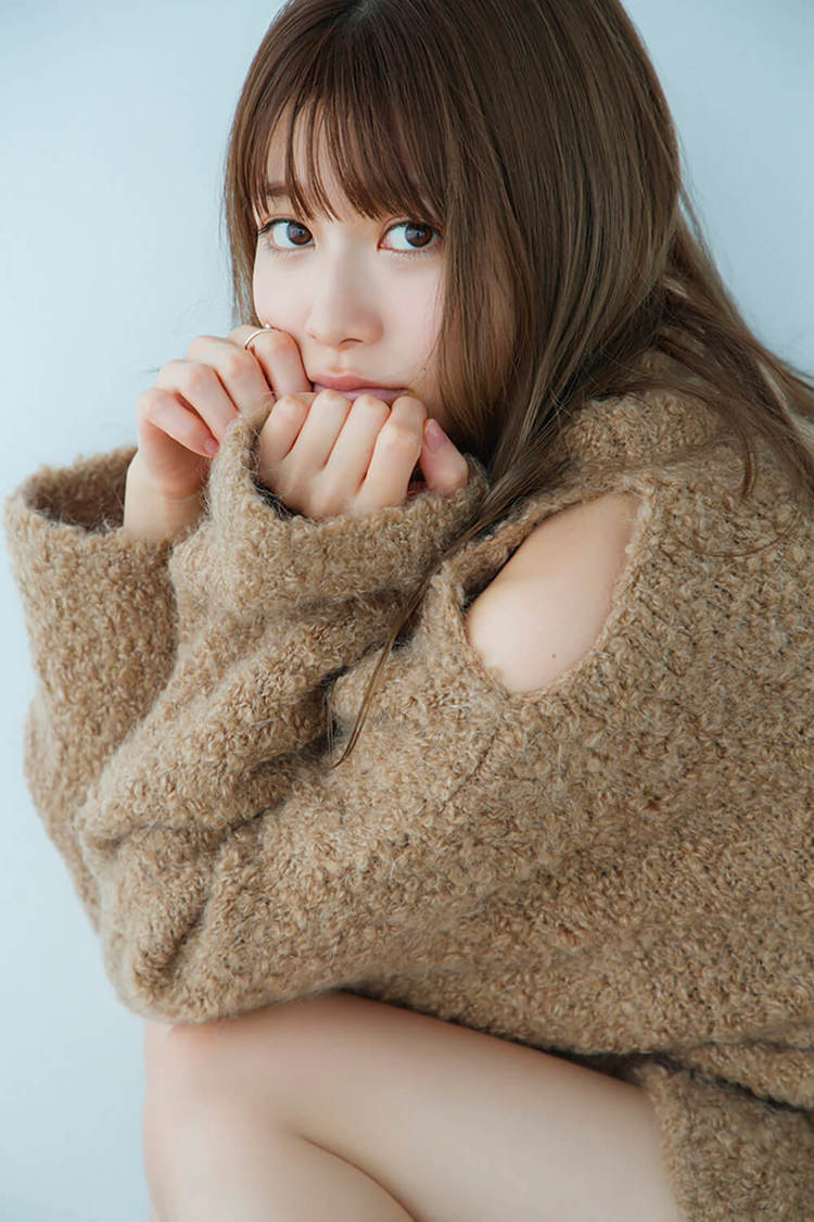 生見愛瑠1st写真集『タイトル未定』（撮影：菊地泰久）