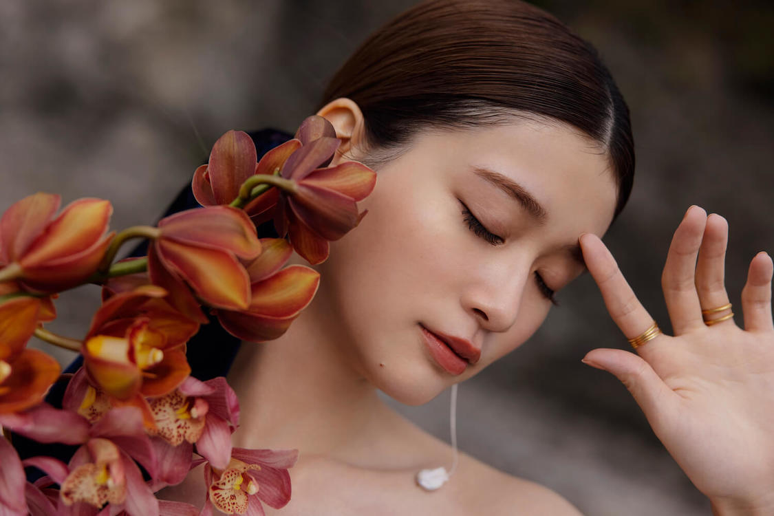 生見愛瑠『ゼクシィ海外ウエディング 2022 Spring & Summer』アザーカット