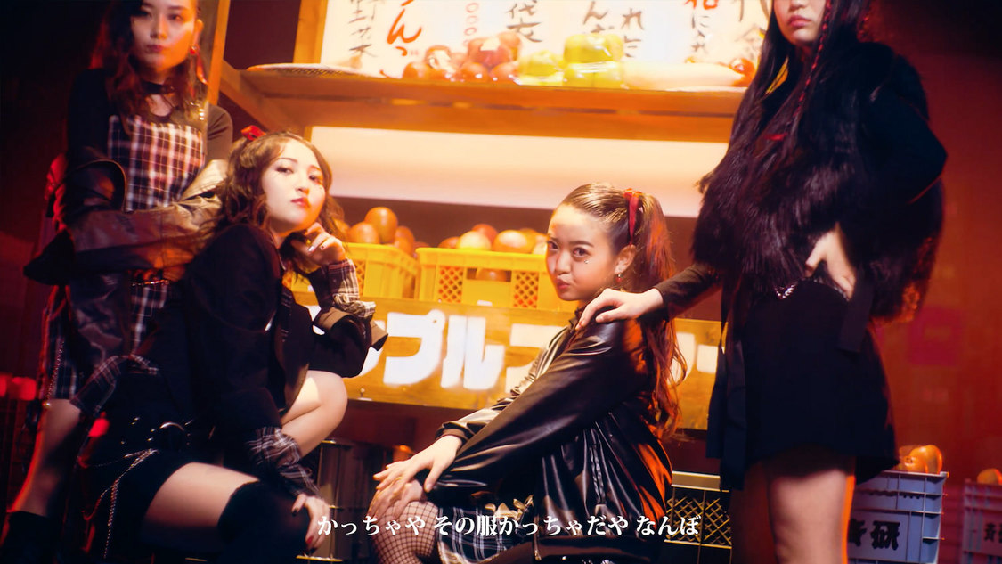 アルプスおとめ「アップルストアーはりんご屋です」MVより