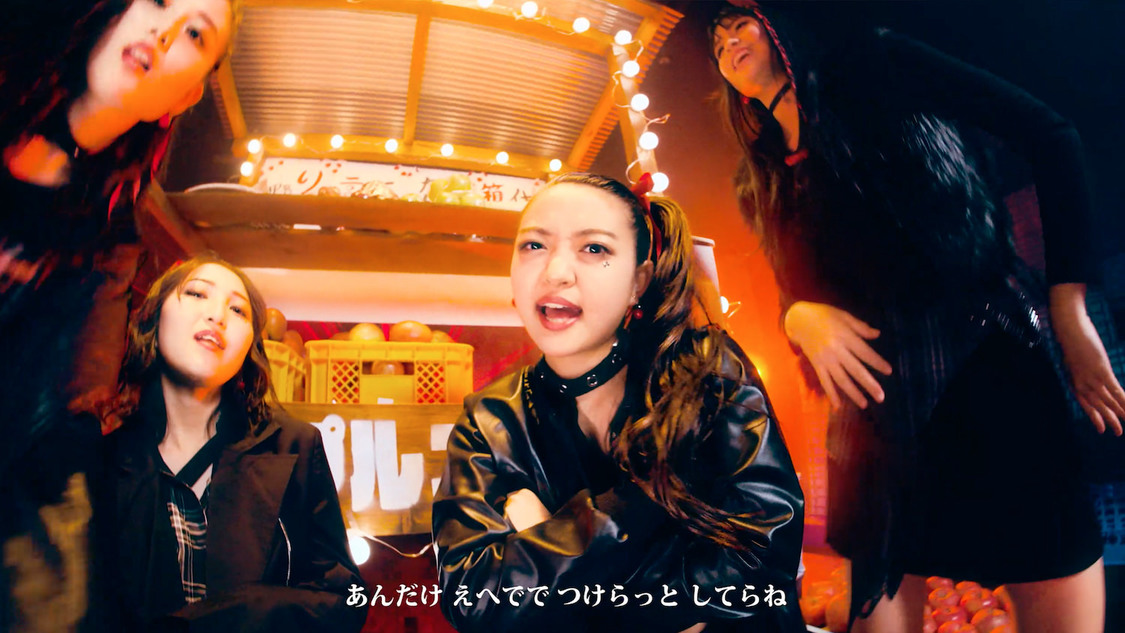 アルプスおとめ「アップルストアーはりんご屋です」MVより