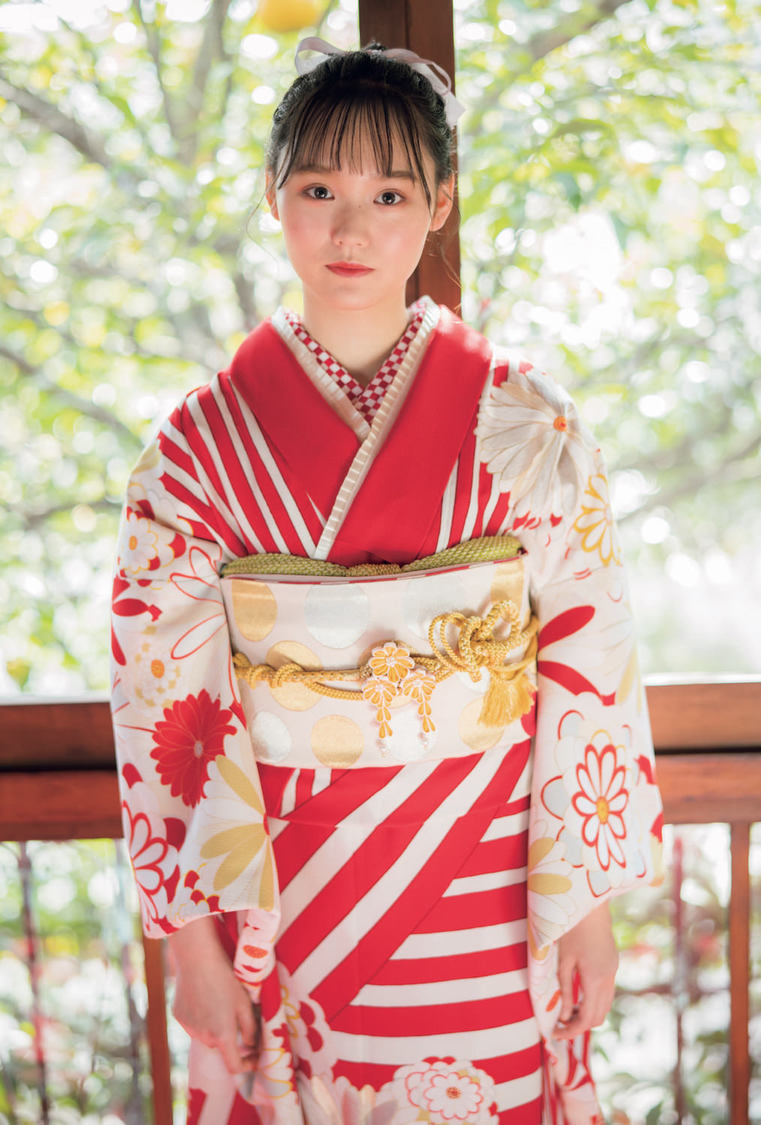 『20±SWEET[トゥエンティ・スウィート] 2022 JANUARY』ローソンエンタテインメント購入特典ポストカード【増本綺良（櫻坂46）】