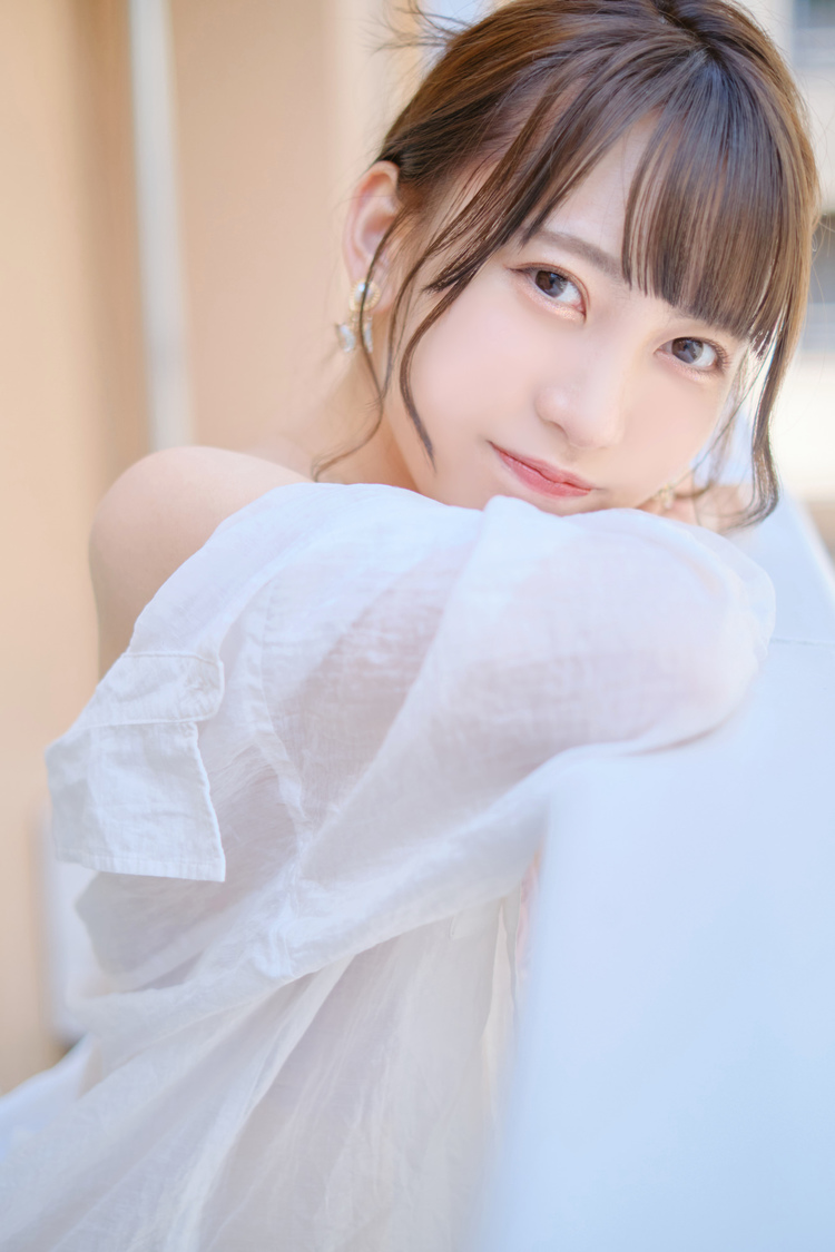 デジタル写真集『Yuria〜はじめてのゆりあ〜』より