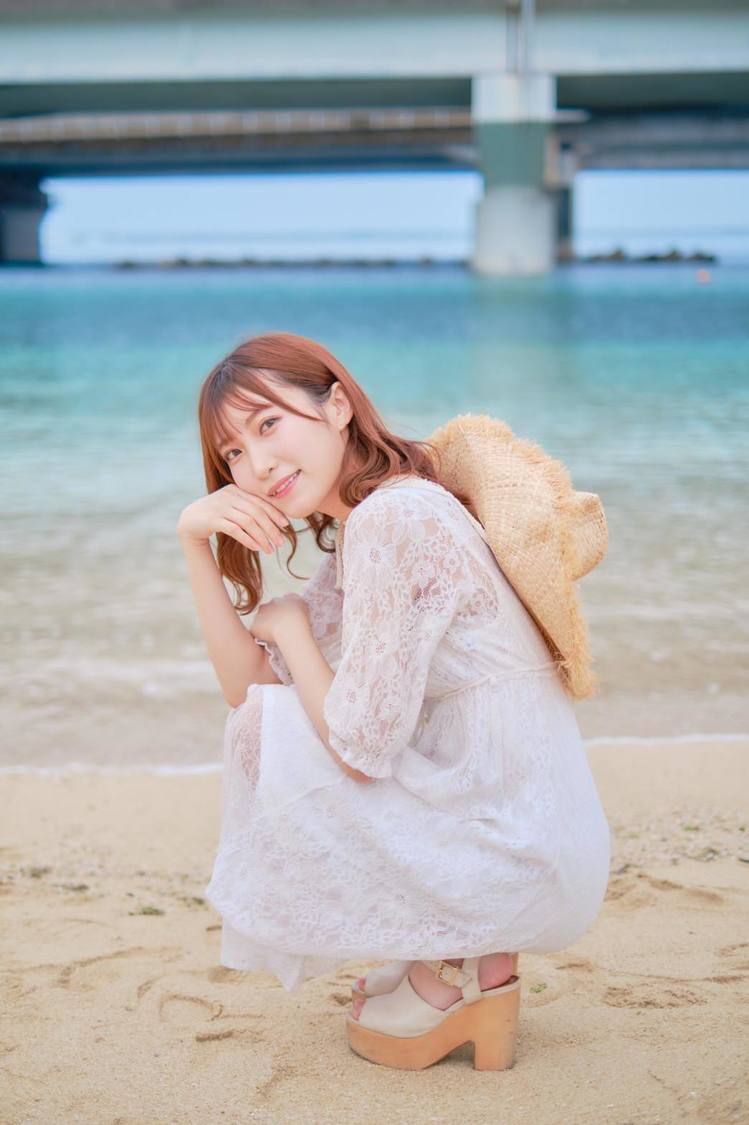 ハニースパイスRe.  桜井まあか1st写真集『まあかのぜんぶ。』（撮影：下山春香）より