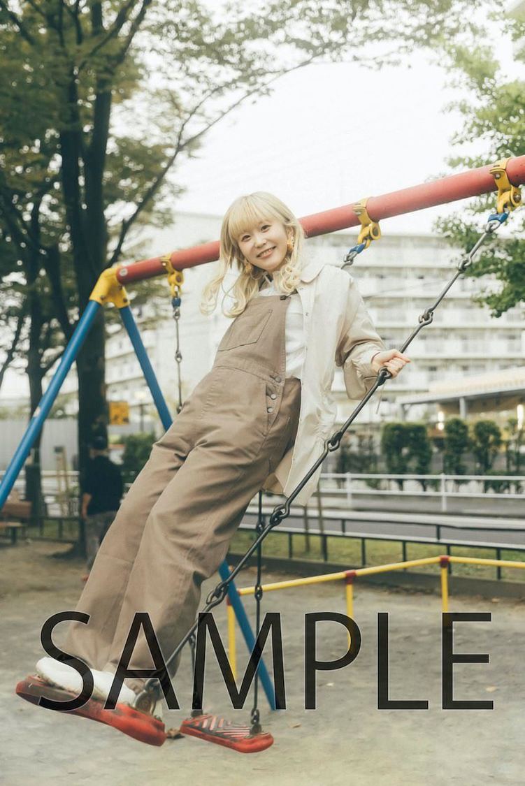 HMV online：MAYU EMPiRE生写真