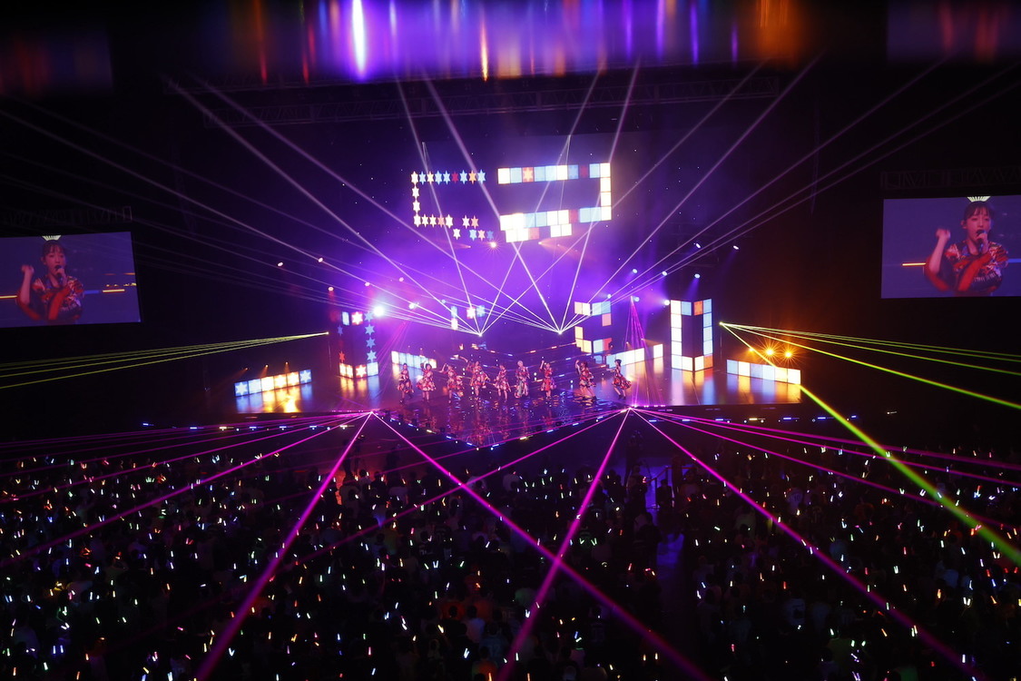 ＜私立恵比寿中学 大学芸会2021～Reboot～＞東京ガーデンシアター（2021年12月27日／撮影：中島たくみ）