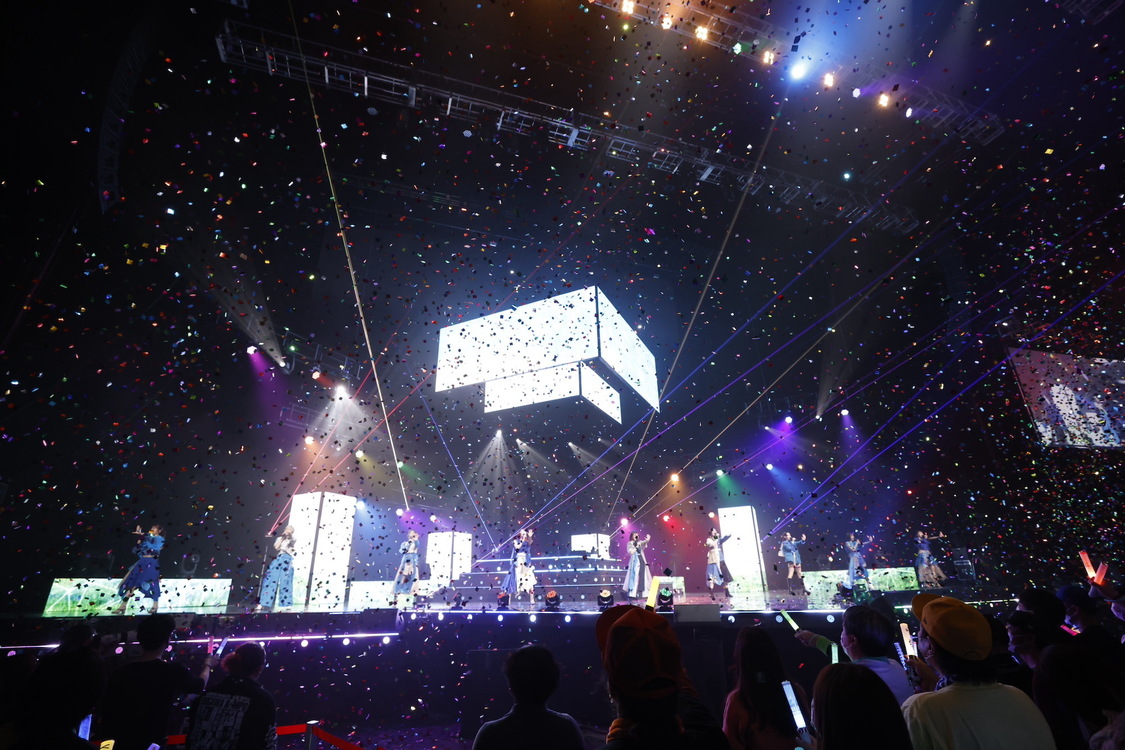 ＜私立恵比寿中学 大学芸会2021～Reboot～＞東京ガーデンシアター（2021年12月28日／撮影：中島たくみ）