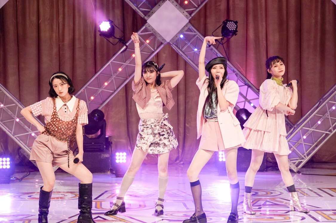 撮影：上飯坂一