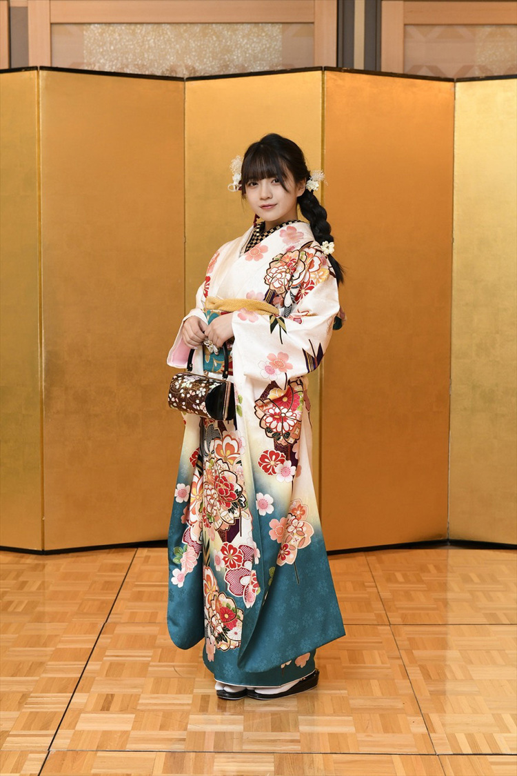 ©2021 Zest, Inc.　衣装協力：(株)清水屋