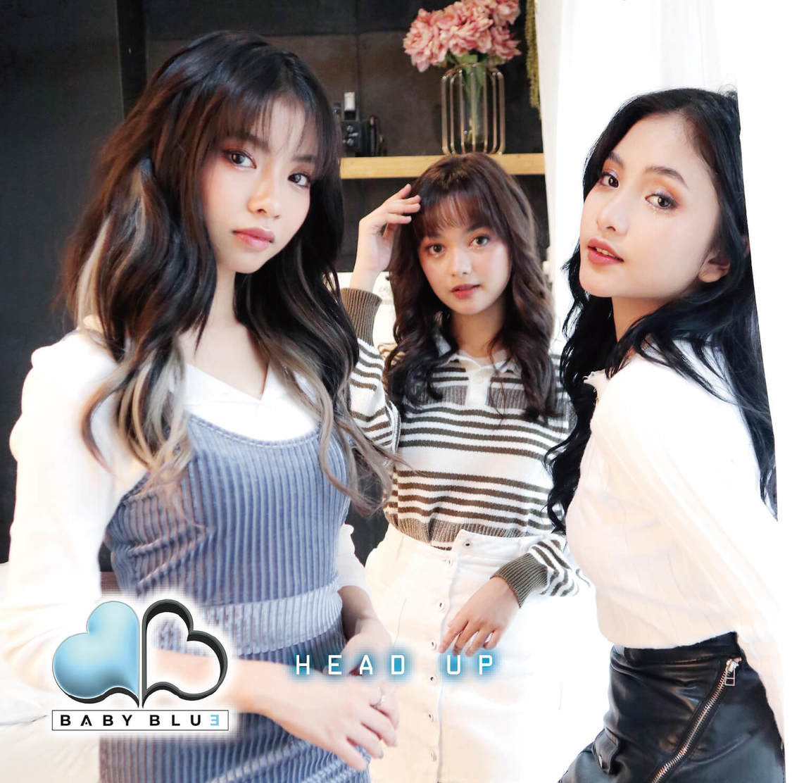 メジャーデビューシングル「HEAD UP」【通常盤】B-type（ⒸHHE）