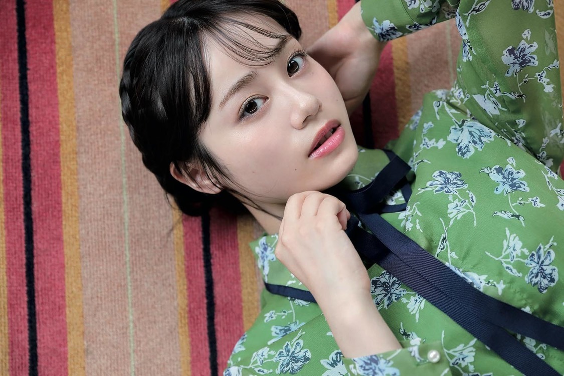 伊藤美来 写真集『Sheer』新カット（撮影：SAN）