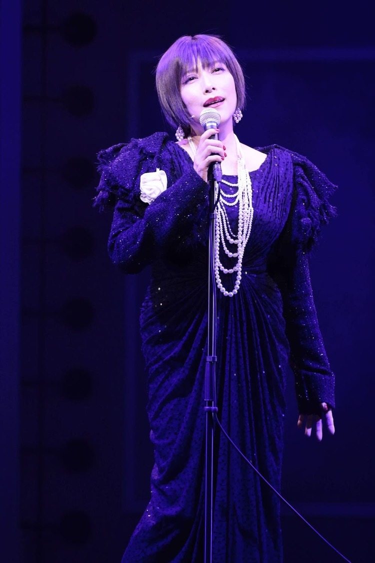 (C)日活　(C)舞台「夜明けのうた」製作委員会