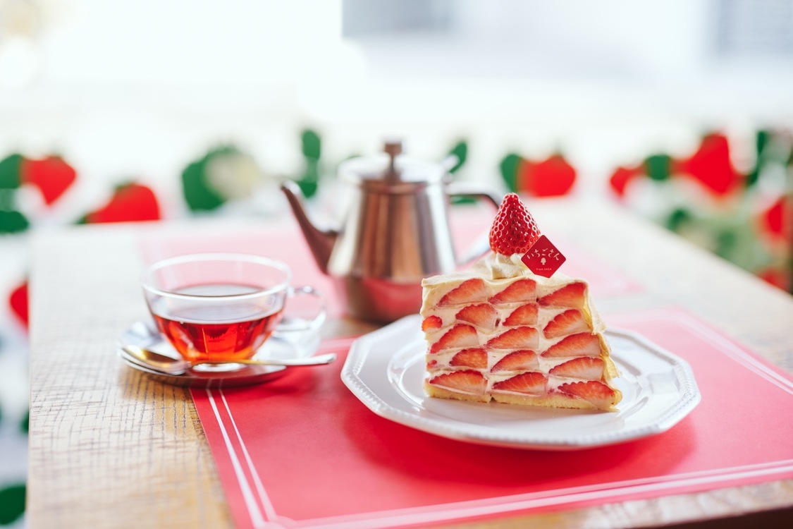 「いちごさんどう」