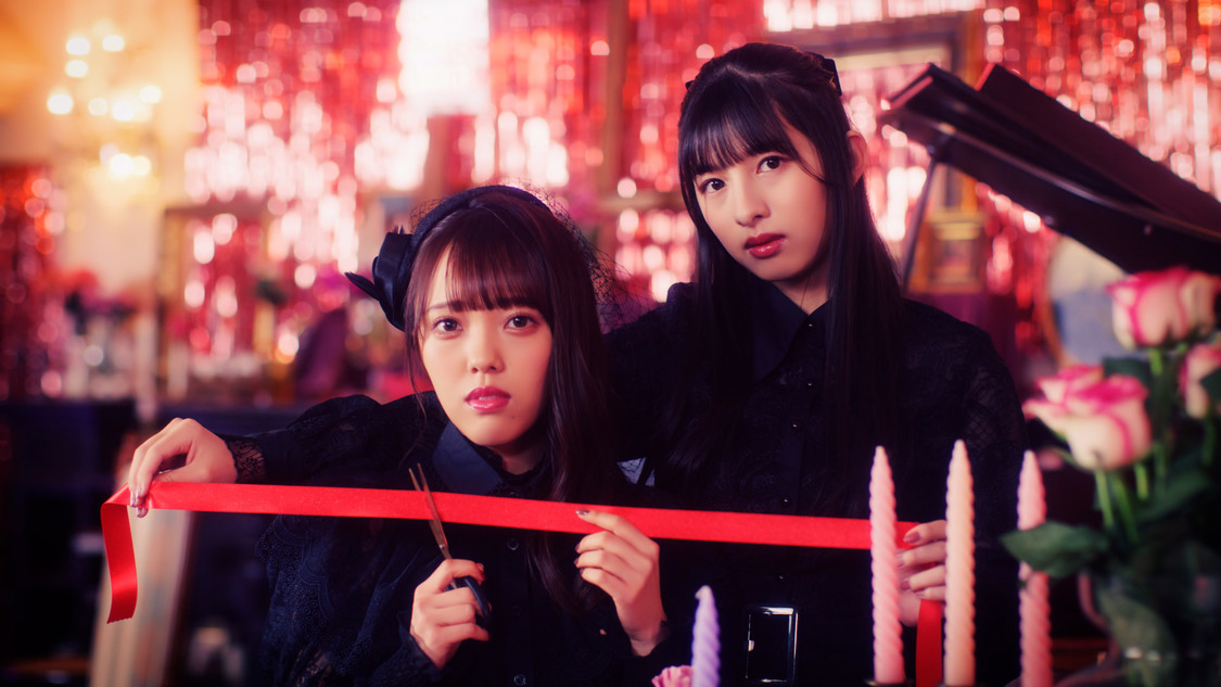 「チョコレートメランコリー」MVより（©YOANI/KING RECORDS）