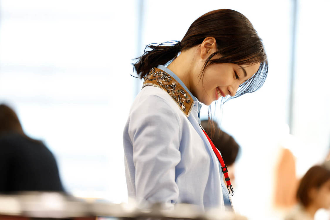 『資生堂』新TV-CM「美しさとは、人のしあわせを願うこと。」篇メイキングカット