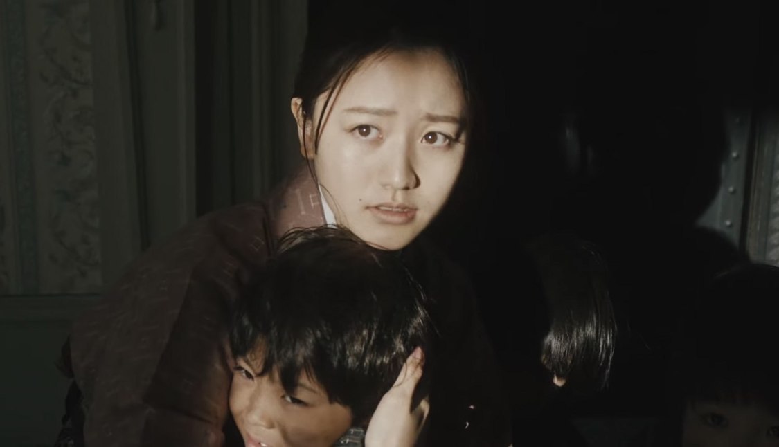 UVERworld「えくぼ」MVより