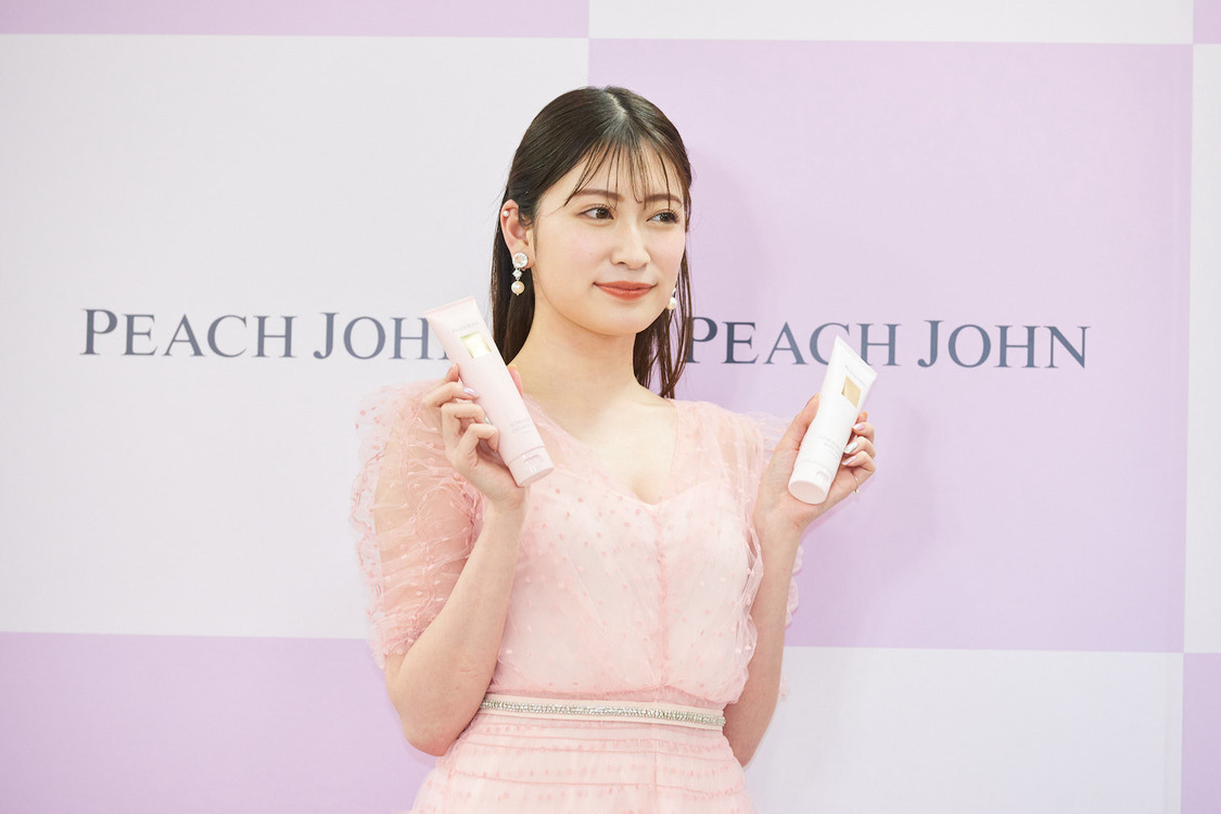吉田朱里＜PEACH JOHN BEAUTY ミューズ就任発表会＞（2022年1月26日）
