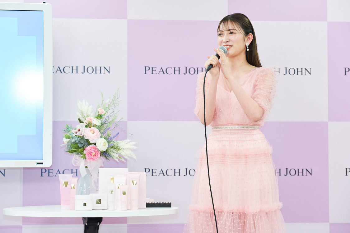 吉田朱里＜PEACH JOHN BEAUTY ミューズ就任発表会＞（2022年1月26日）