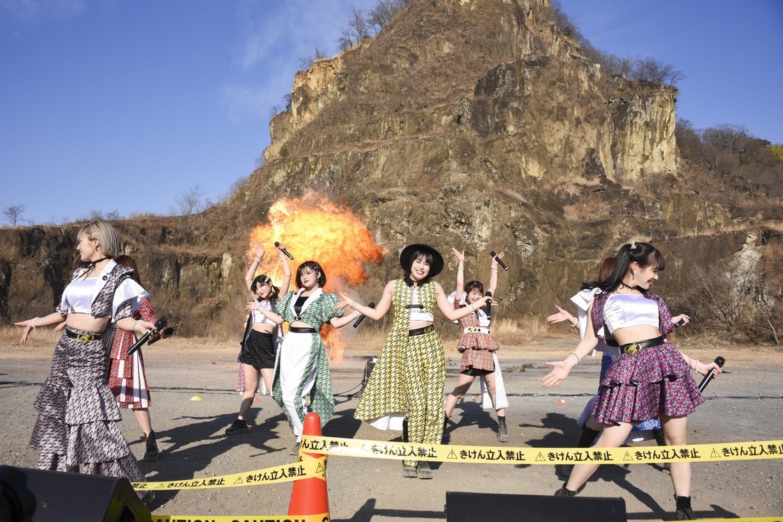 アップアップガールズ（仮）＜ヤバイ爆破ライブバスツアー＞栃木県岩船山（2022年1月29日）