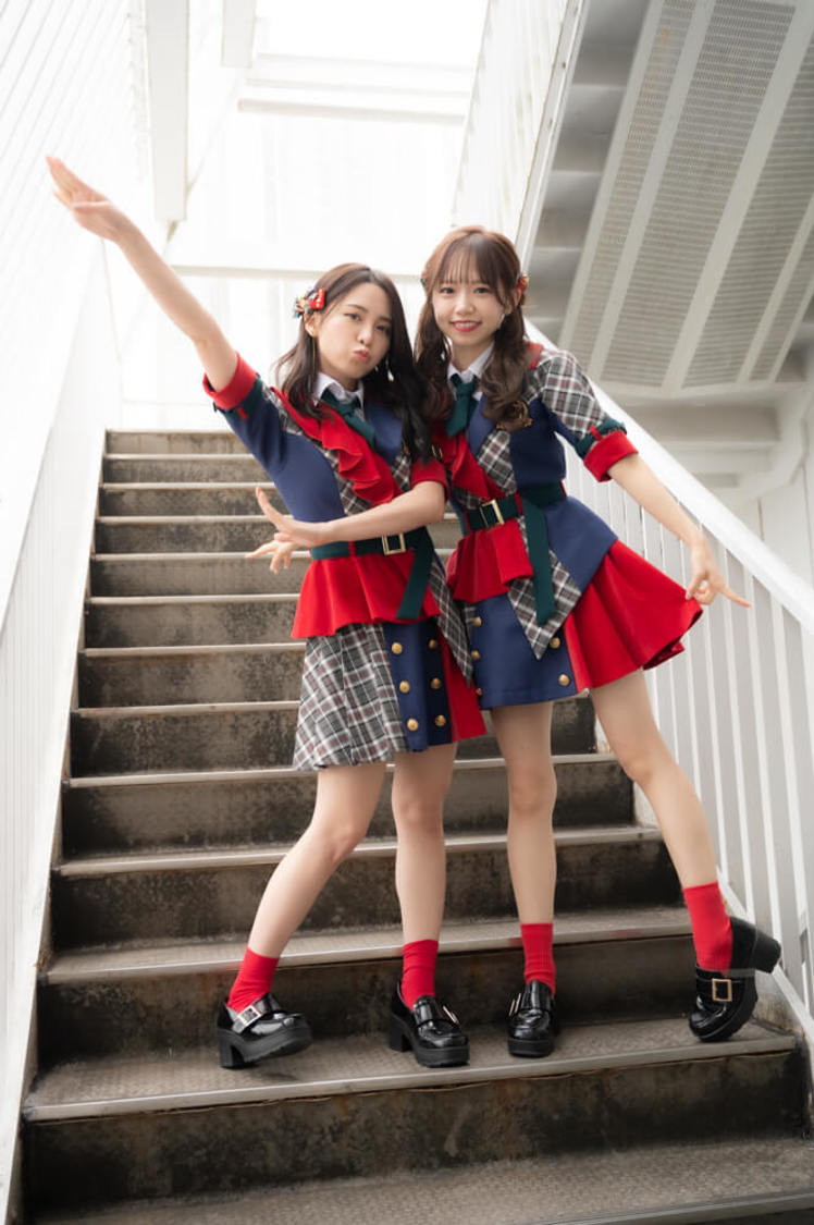 ラストアイドル 西村歩乃果、畑美紗起（©玄光社）