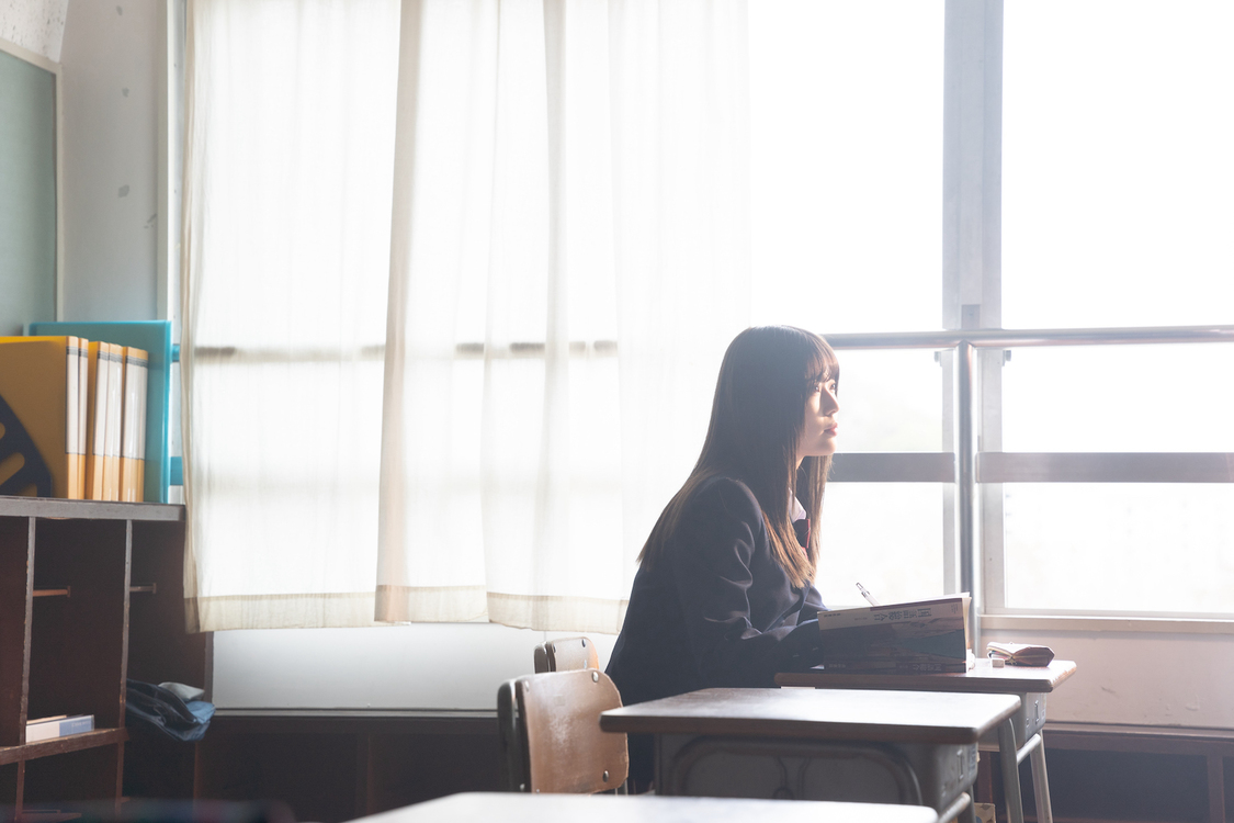 映画『世の中にたえて桜のなかりせば』新規場面写真（©2021『世の中にたえて桜のなかりせば』製作委員会）