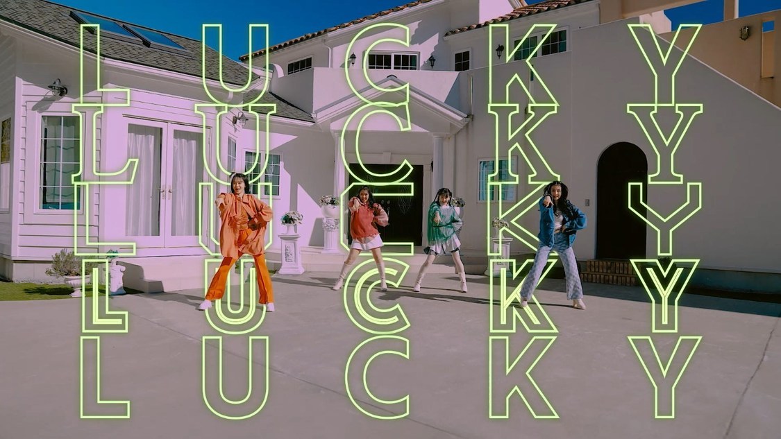 「Lalala Lucky」MVより