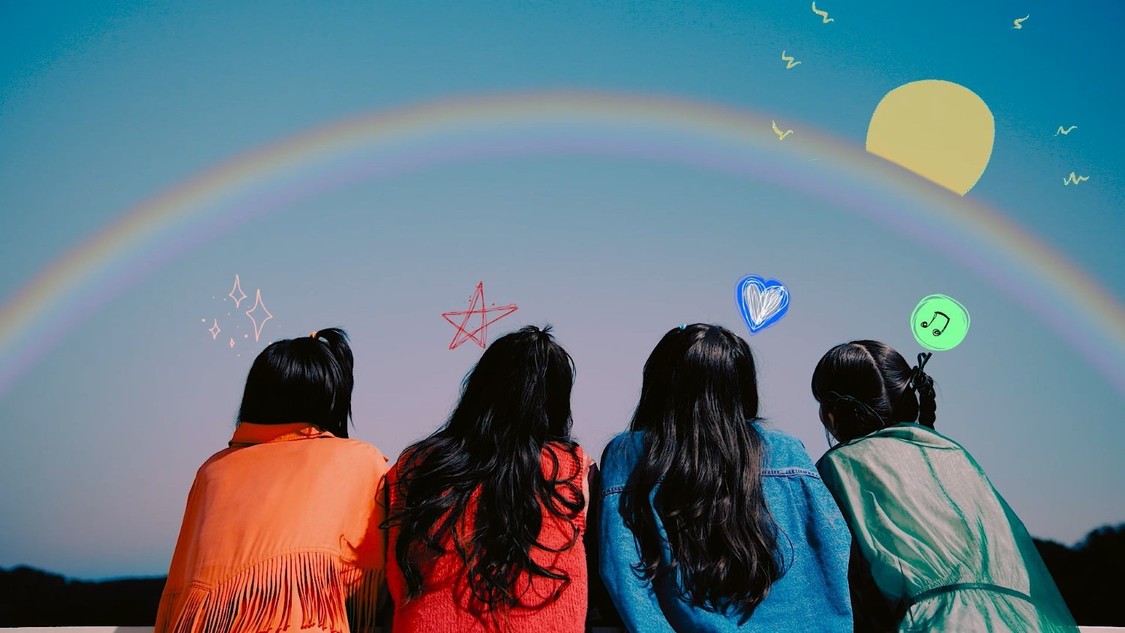 「Lalala Lucky」MVより