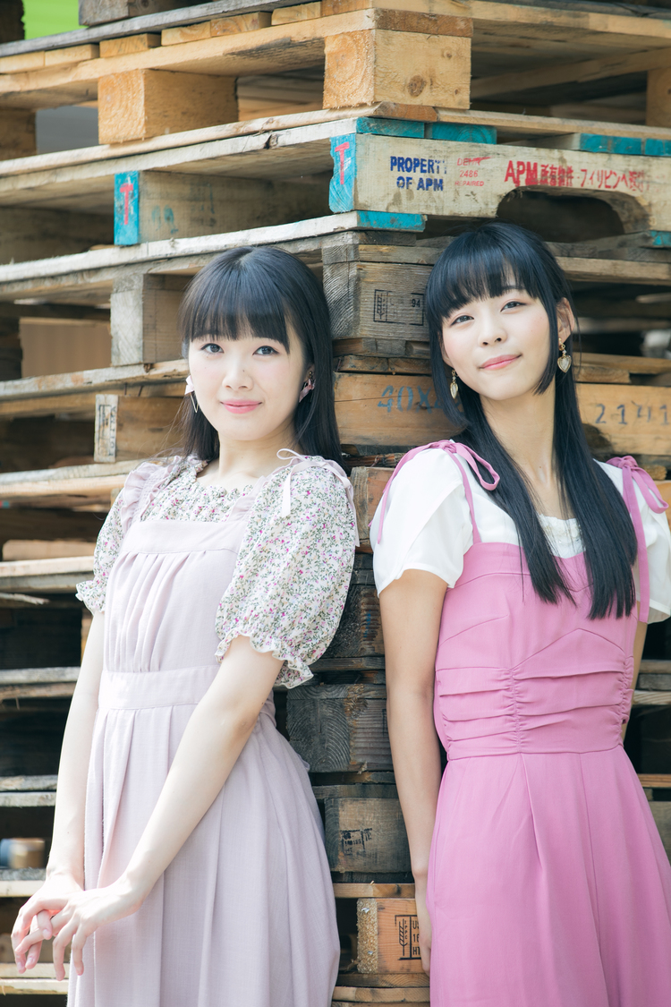 髙橋麻里（Dorothy Little Happy）とPop'n'Roll編集長 寺嶋由芙