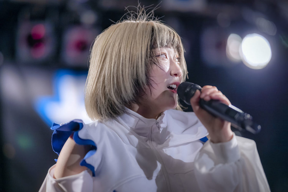 FiDZデビューワンマンライブ＜Lightning＞Spotify O-Crest（2022年1月30日／ライブ撮影：Johji Domon）