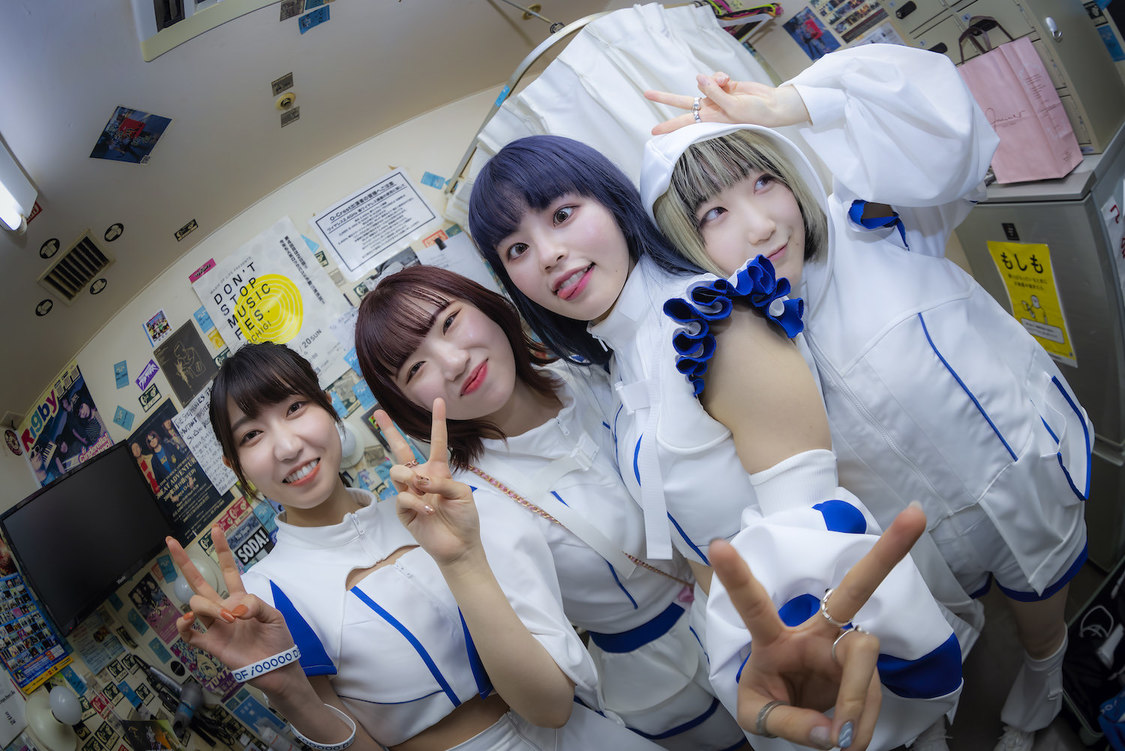 FiDZデビューワンマンライブ＜Lightning＞Spotify O-Crest（2022年1月30日／ライブ撮影：Johji Domon）