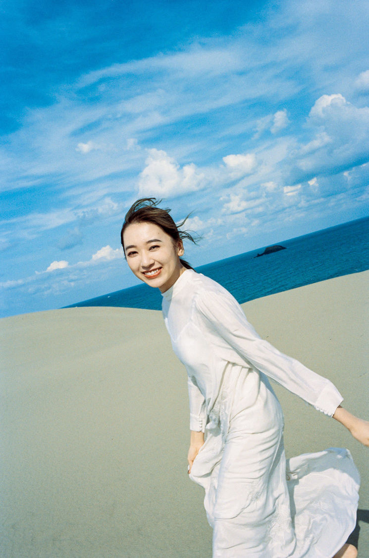 佐藤詩織（『週刊ビッグコミックスピリッツ』掲載カット／©小学館・週刊ビッグコミックスピリッツ）