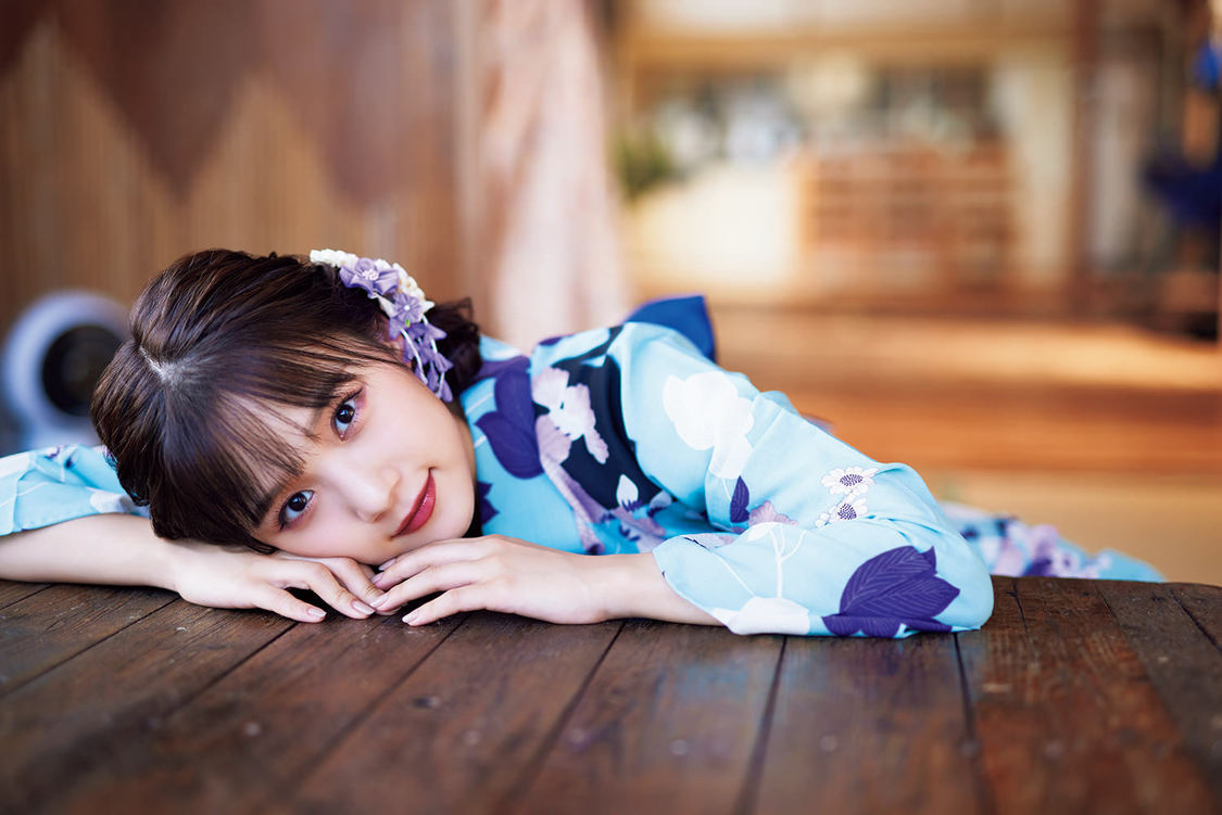 Juice=Juice 稲場愛香3rd写真集『愛 land」』より