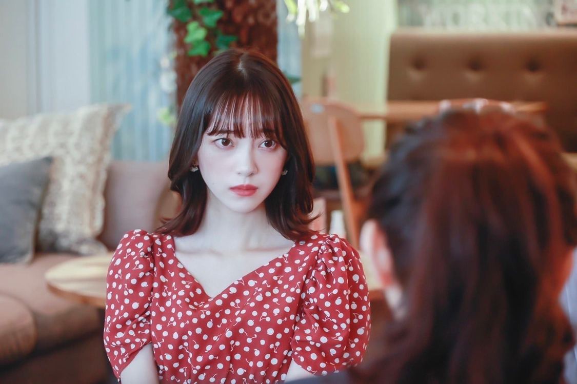 堀未央奈『金魚妻』