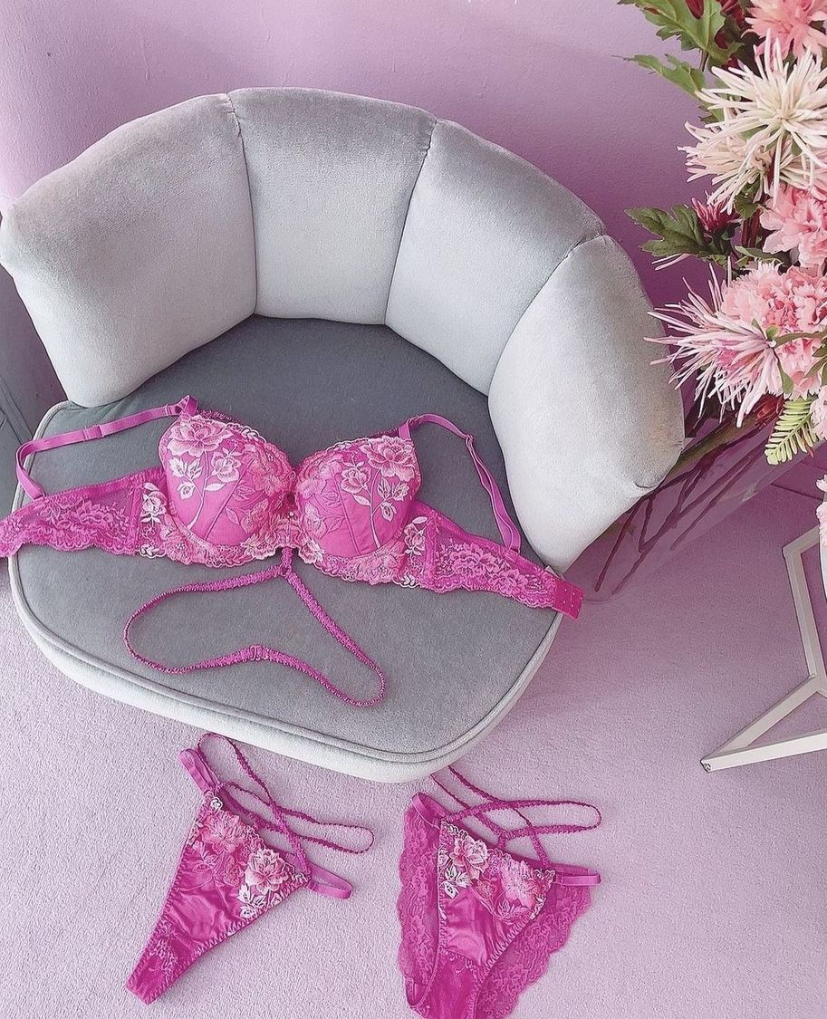 『WhipBunny』2022 SPRING COLLECTION 第2弾ビジュアル　