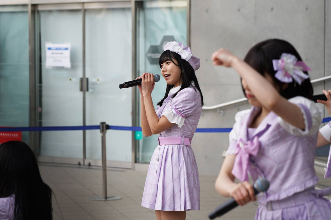 なんキニ！＜1stアルバム『Growing!!』の新衣装お披露目ライブ（第1部）＞ダイバーシティ東京プラザ フェスティバル広場（2022年2月19日）